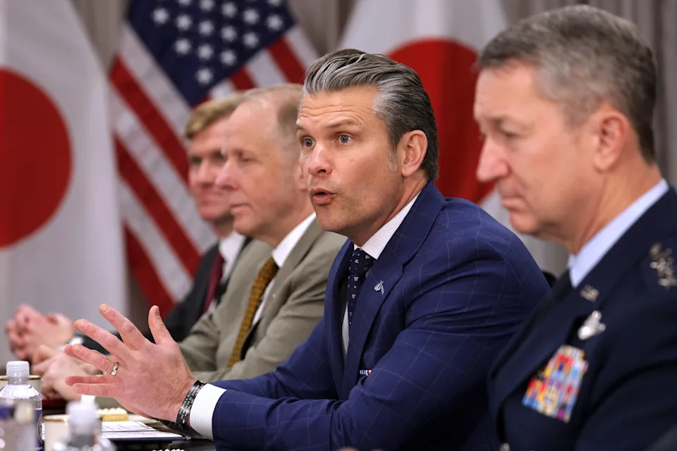 Graham Platner Urges Probe of Trump, Says President and Cabinet Should Face Punishment for Alleged Abuses of Power