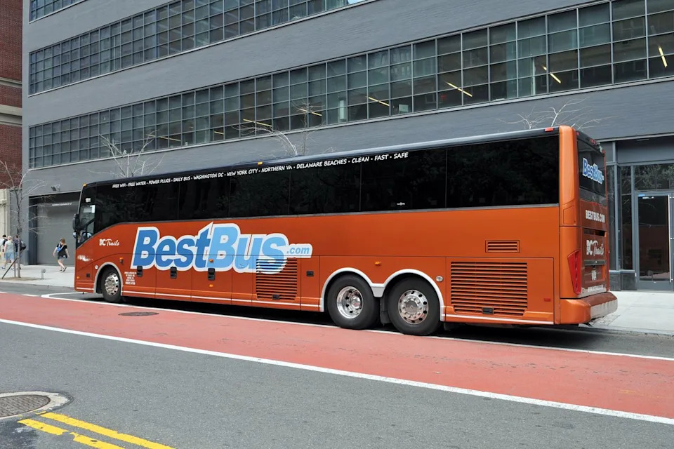 Viral Thread Claims NYC→D.C. Overnight Bus Went Off Route After Driver Swap; BestBus Launches Probe