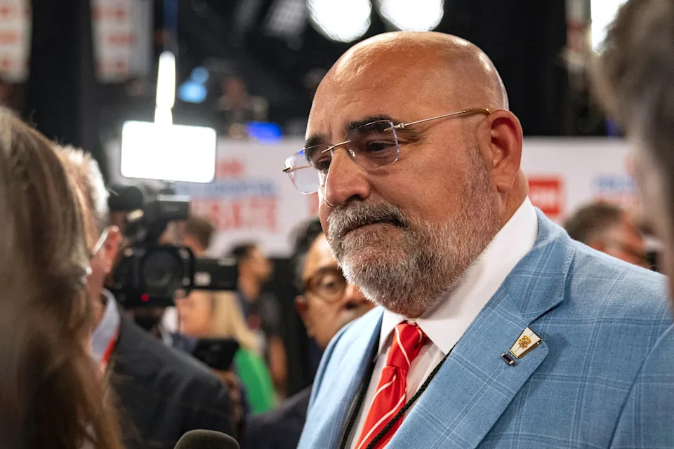 Where Is Melania? A Bizarre Mar‑a‑Lago Twist — Tower, Residency Change and Political Ripples