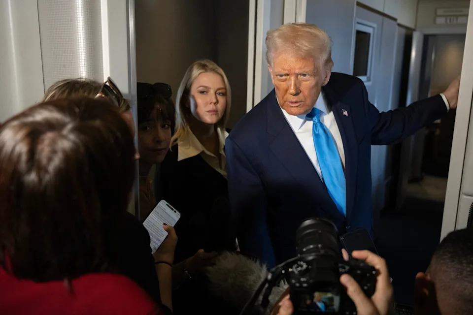 Air Force One Turns Back Mid‑Flight; Press Secretary Quips About Qatari Jet