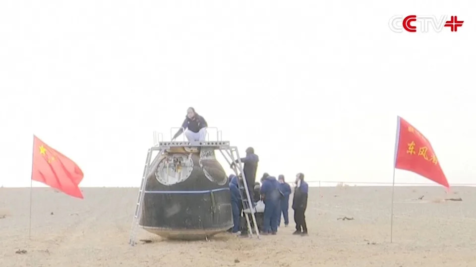 Uncrewed Shenzhou 20 Capsule Returns Safely After Suspected Space-Debris Strike