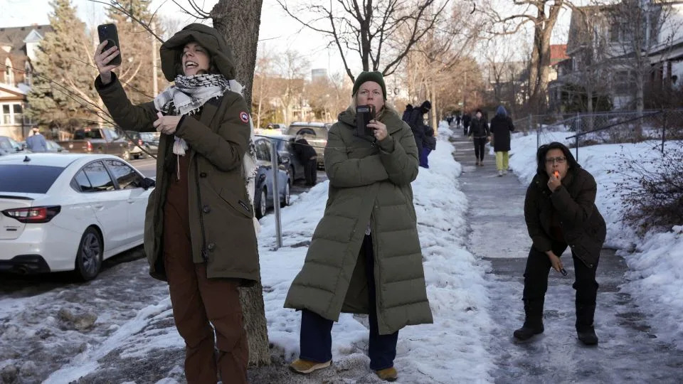 ‘Domestic Terrorists’? Renee Goodby’s Death Fuels Surge in ICE Observers — Legal Risks and Protections