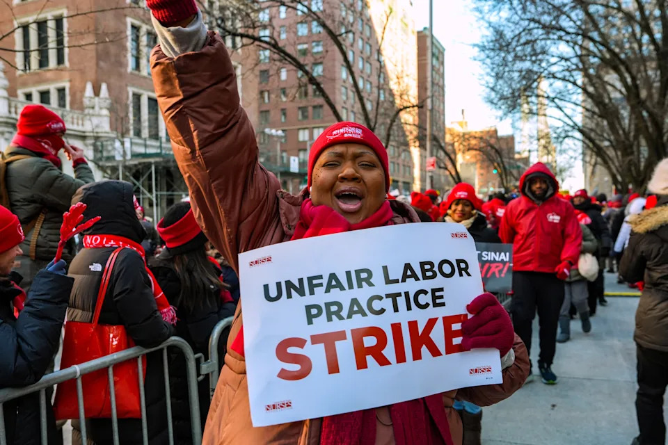 11th Day: 15,000 NYC Nurses Return to Bargaining Table as Strike Continues