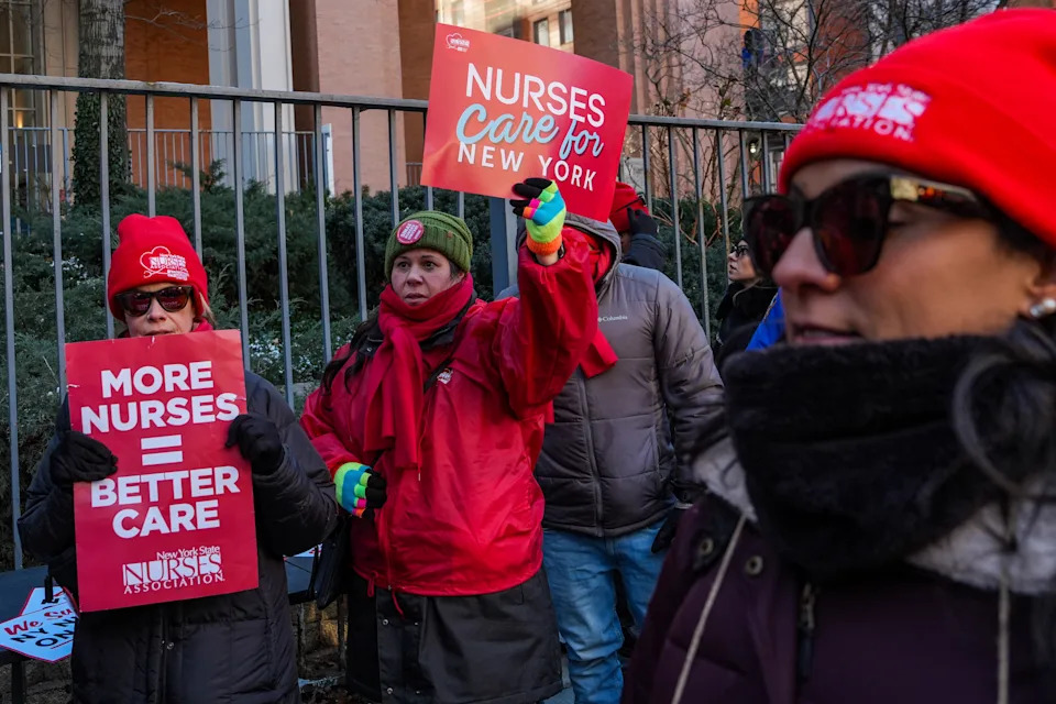11th Day: 15,000 NYC Nurses Return to Bargaining Table as Strike Continues