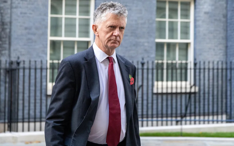 UK Security Adviser Proposes Temporary Allowing Of Some Hamas Weapons To Break Gaza Ceasefire Deadlock