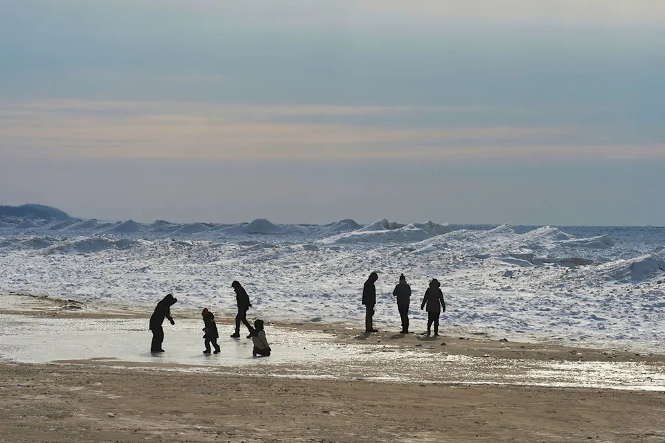 Viral Video Shows Person Walking On Lake Michigan Shelf Ice — Coast Guard Issues Urgent Safety Warning