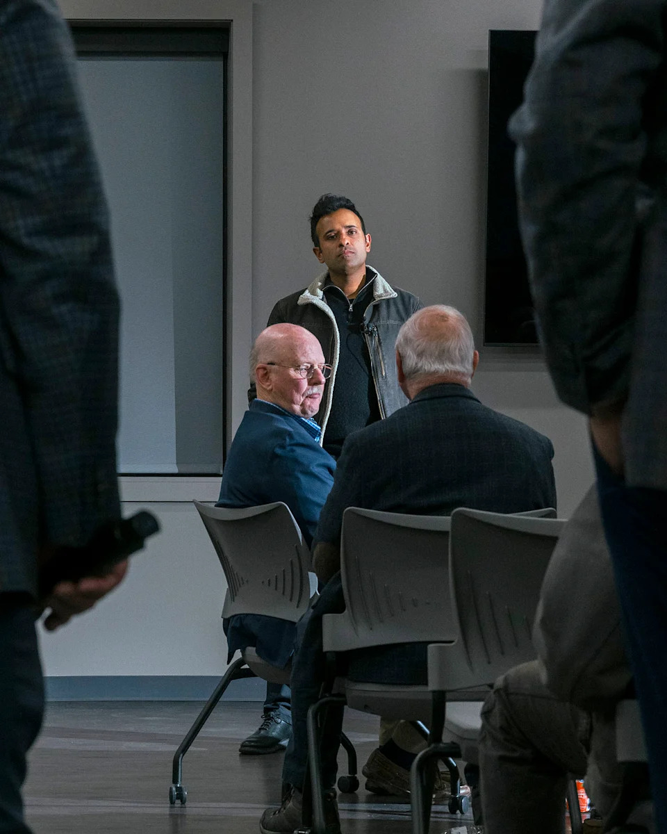 Vivek Ramaswamy’s Ohio Push: From Online Provocateur to 'Real World' Retail Politician