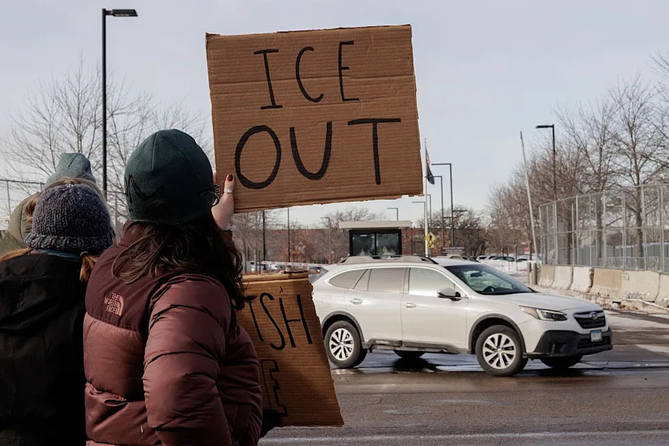 Act Now: How To Pressure Congress To Curb ICE Before The Jan. 30 Deadline