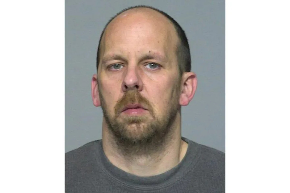 Milwaukee Mom in ICU After Throwing 9-Year-Old From Burning Apartment to Save Her; Neighbor Charged With Arson