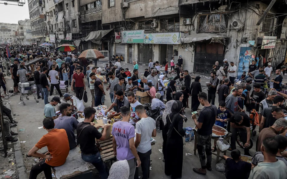 Hamas Imposes Heavy New Taxes on Gaza Traders as It Rebuilds War Chest