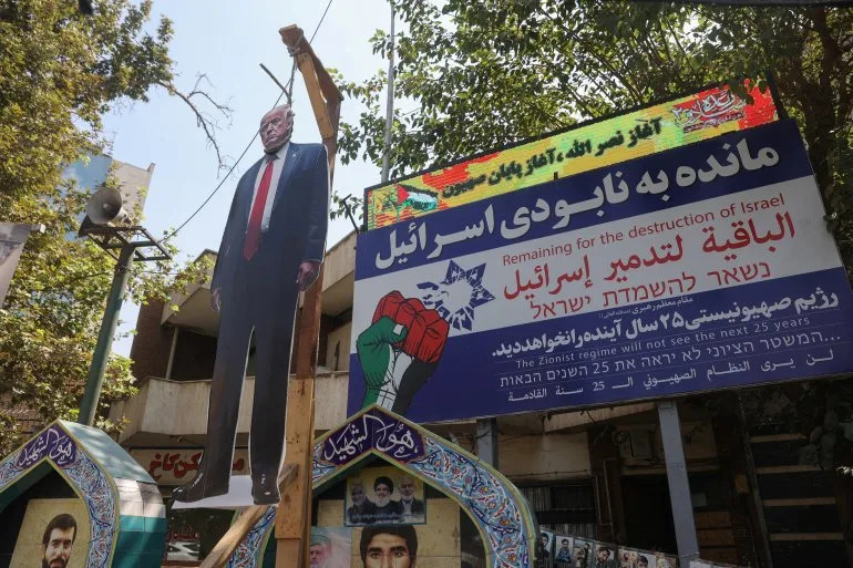 US Sends Carrier Strike Group to the Gulf as Tensions With Iran Rise