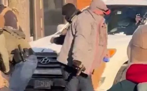 Minneapolis Shooting Sparks Questions: Footage and Witnesses Dispute DHS Account of Protester’s Death