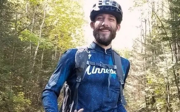 Minneapolis Shooting Sparks Questions: Footage and Witnesses Dispute DHS Account of Protester’s Death