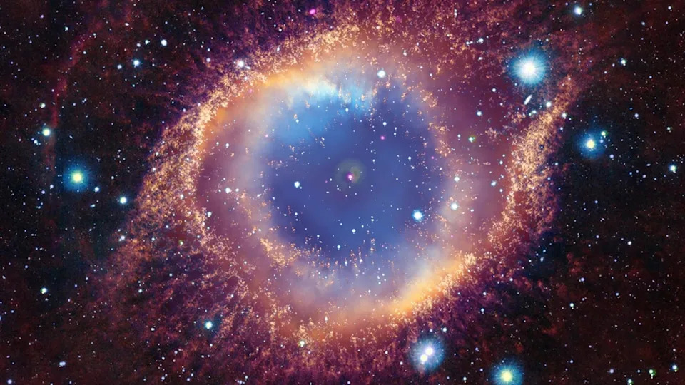 JWST's 'Eye of God': New Near-Infrared Image Reveals the Helix Nebula's Stunning Final Act