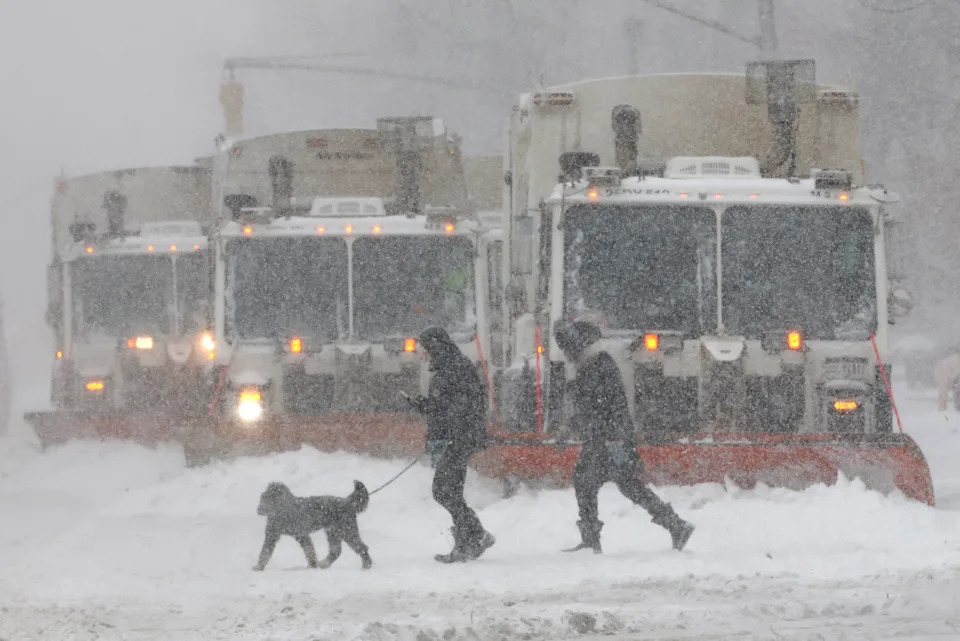 Major Winter Storm Smothers New York City, Washington, D.C. and Philadelphia — See Striking Photos