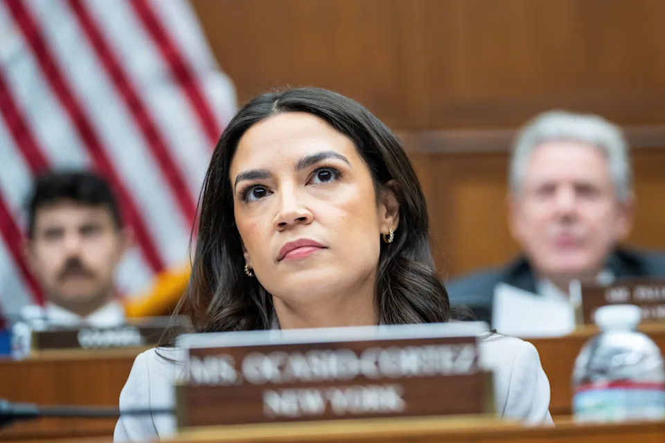 AOC Delivers Scathing Rebuke to Kristi Noem in Viral Interview Highlighted by CNN