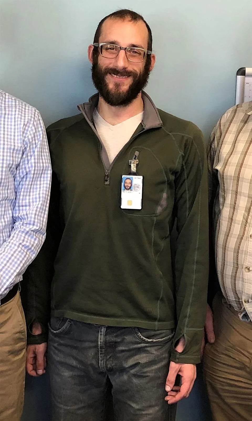 Minneapolis VA Staff Hold Silent Tribute for ICU Nurse Alex Pretti After Fatal Shooting