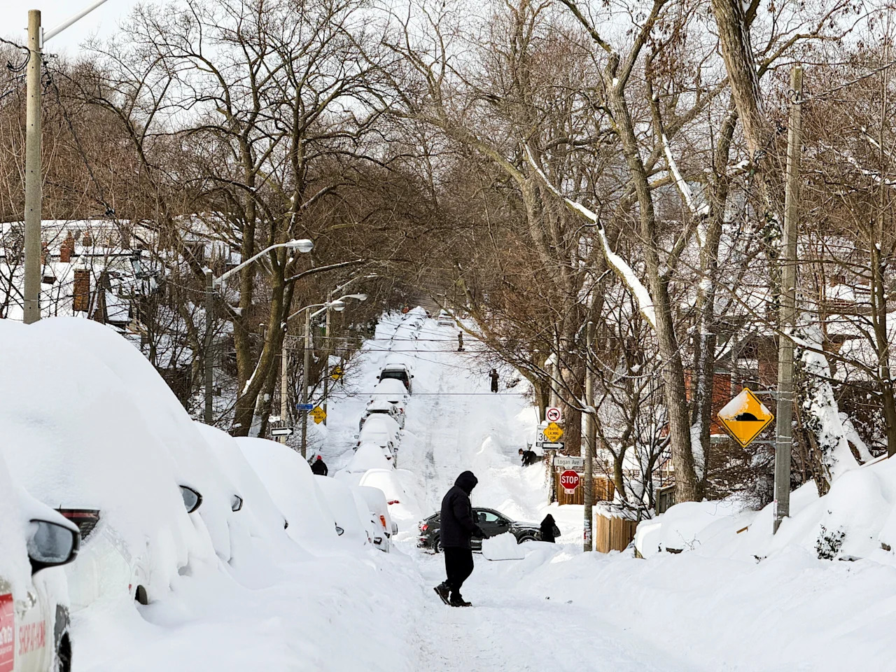 Massive Winter Storm Paralyses Much Of U.S.: Heavy Snow In Northeast, Catastrophic Ice In The South, Hundreds Of Thousands Without Power