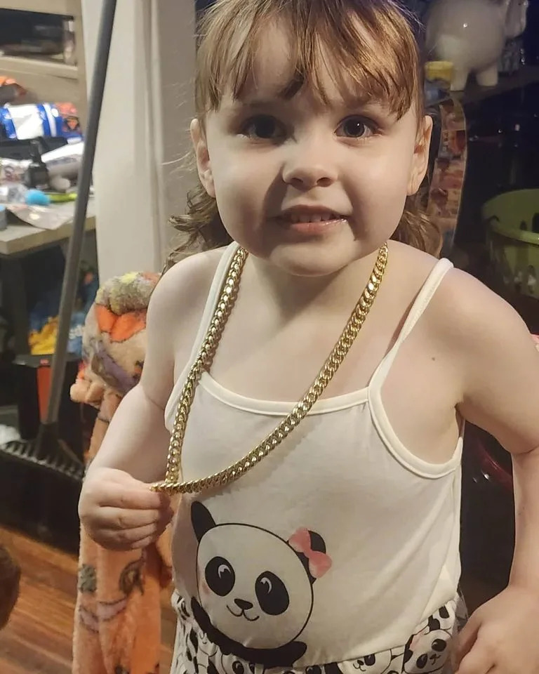 Ex-Amateur MMA Fighter Pleads Guilty After Daughter Starved To Death; Son Found Caged