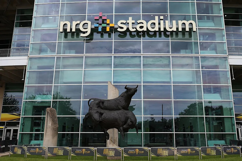 Parents Sue After Alleged Attempted Sexual Assault Of 8-Year-Old In NRG Stadium Restroom
