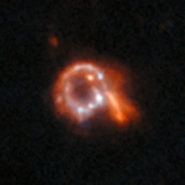 AI Mines Hubble Archive, Reveals 800+ Previously Unknown Cosmic Anomalies