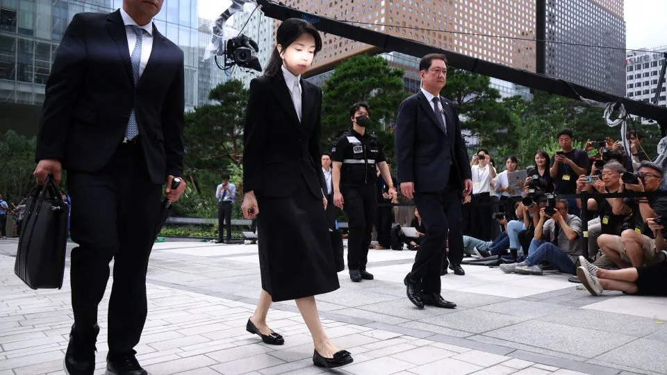 Luxury Gifts and a Bribery Conviction: South Korea’s Former First Lady Sentenced to 1 Year, 8 Months