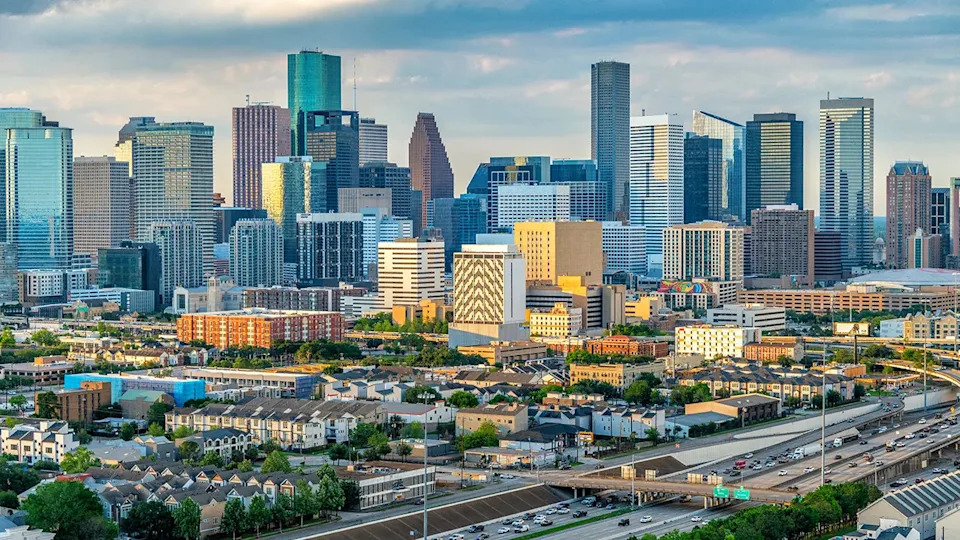 Repeat Offender Arrested After Fatal Houston Home Invasion Days After Missing Court Date