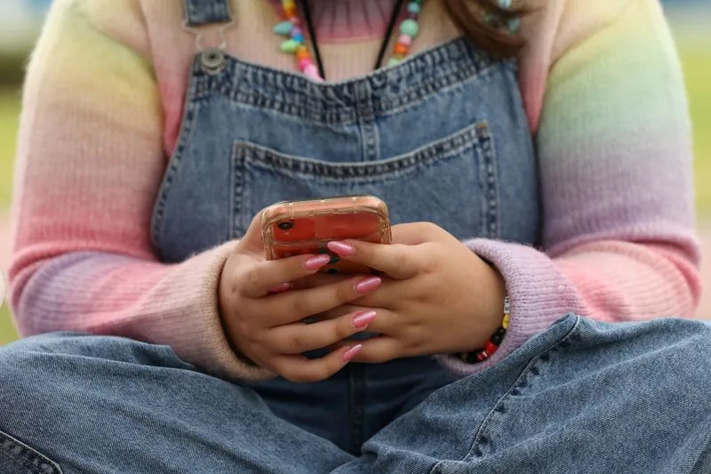 From Australia to Europe: Countries Tighten Rules to Restrict Children’s Social Media Access