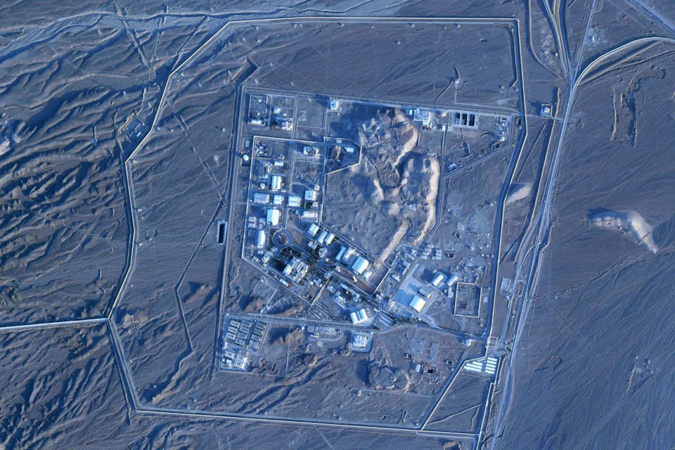 Satellite Images Show Iran Erecting Roofs Over Bombed Natanz and Isfahan Facilities — Analysts Say Concealment, Not Reconstruction
