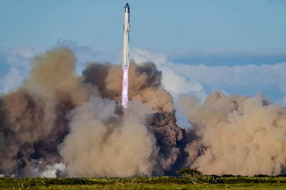 Musk Says Starship Could Launch Six Weeks After Jan. 26 — Version 3 Targeted For Early March 2026