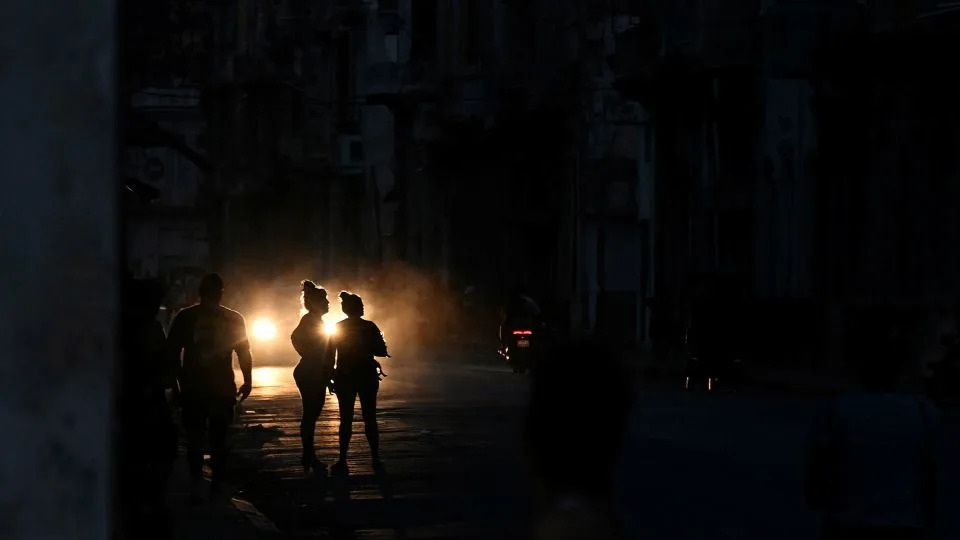 Trump’s Threatened Tariffs on Oil to Cuba Put Mexico and Venezuela in a Diplomatic Bind