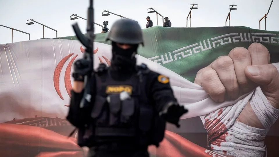 Trump Confronts a Weakened Iran — Limited Options, High Risk