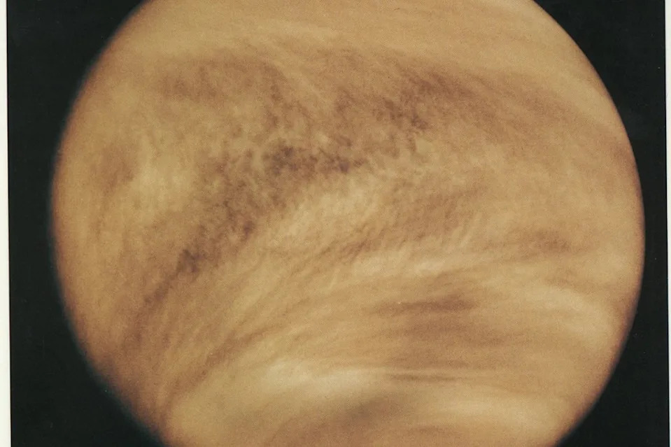 When the U.S. Navy Fired at Venus: The Strange Story of WWII Fu-Go Balloon Bombs