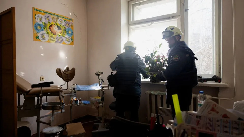 Russian Drone Strike Hits Miner Bus in Dnipropetrovsk — 12 Dead, 8 Injured