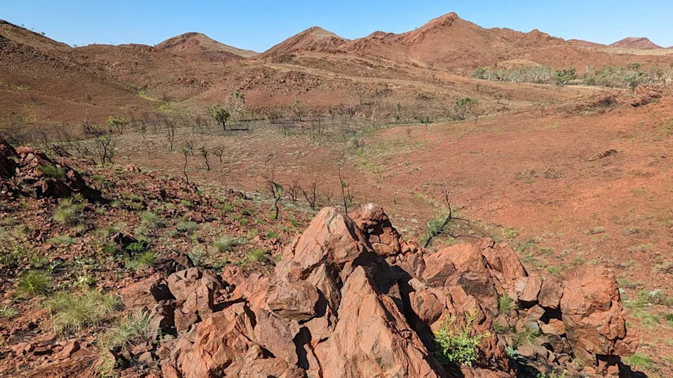 A 'Cosmic Clock' in Tiny Zircon Crystals Reveals Australia’s Ancient Landscapes