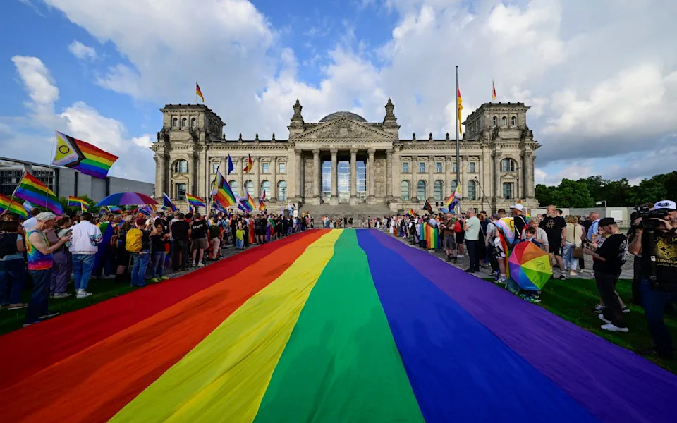 Meloni and Merz Forge Rome Pact — Is the EU’s Engine Shifting From Paris to Berlin–Rome?