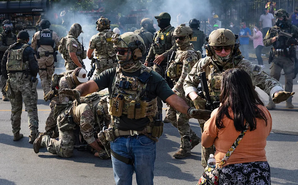 Internal Email Shows Clash Over Chicago Immigration Sweeps That Led To 1,600 Arrests