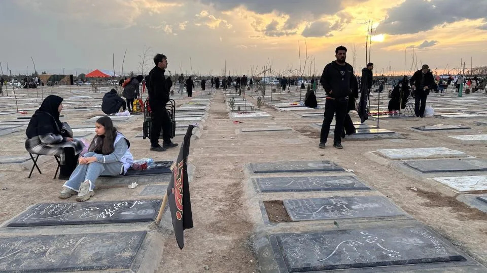 Tehran's Mourning Grounds: Families Gather at Behesht-e Zahra After Deadly Crackdown