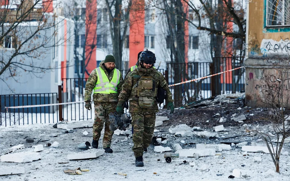 Massive Drone-and-Missile Assault Hits Ukraine as Kyiv Faces -20°C Night