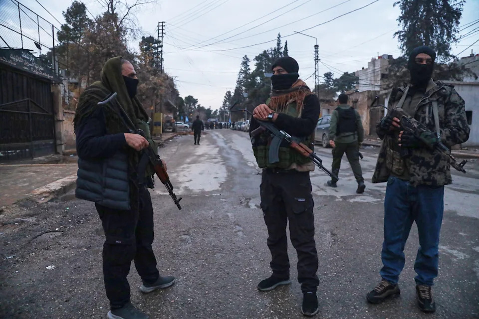 Government Forces Enter Qamishli Under Deal With SDF — Limited Deployments, Tensions Persist