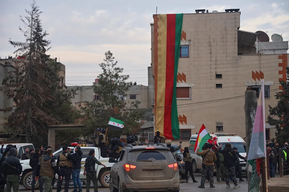 Government Forces Enter Qamishli Under Deal With SDF — Limited Deployments, Tensions Persist