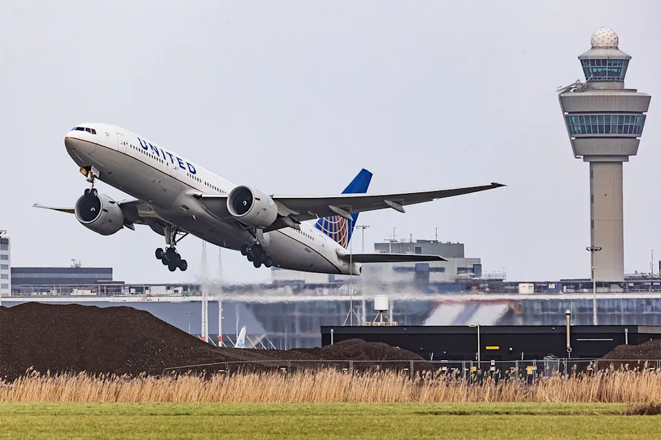 United Airlines Schedules Planned Systems Outage Feb. 4 — Online Services Down 1:30–5:00 AM CST
