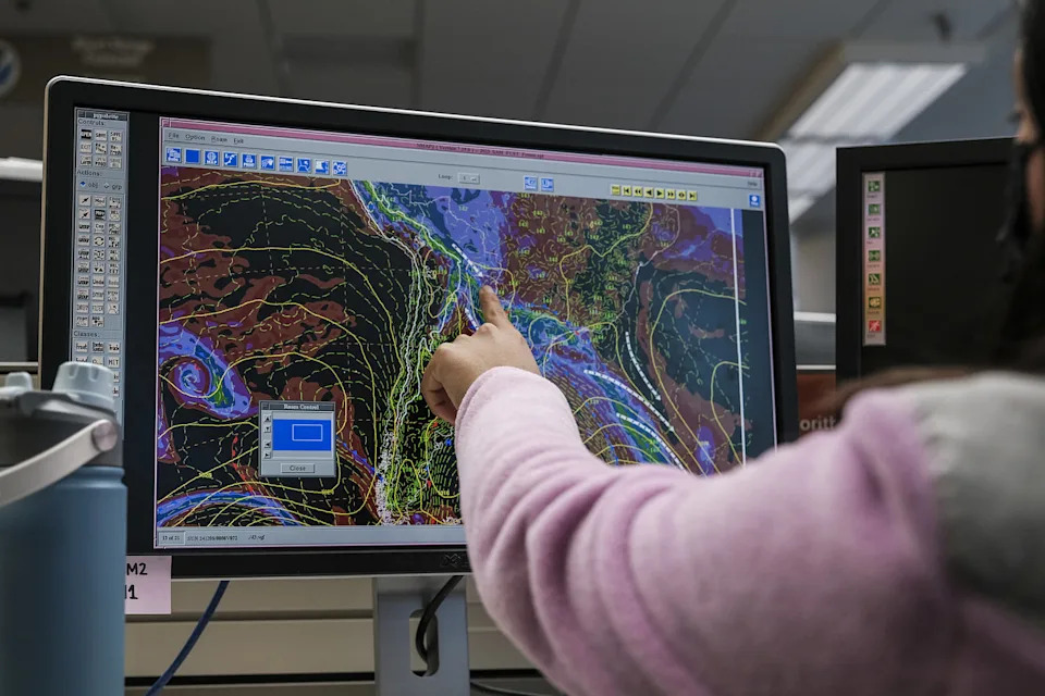 Courts and Congress Block Sweeping Cuts — U.S. Science Funding Largely Preserved