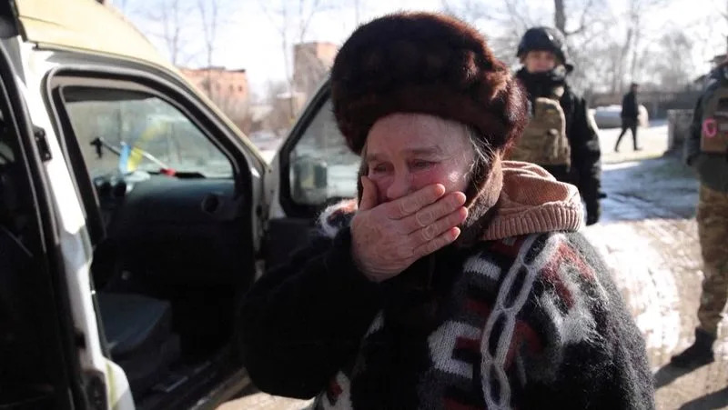 ‘Nobody Wants To Die’: Villagers Flee Southeast Ukraine As Russian Forces Close In