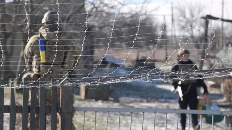 ‘Nobody Wants To Die’: Villagers Flee Southeast Ukraine As Russian Forces Close In