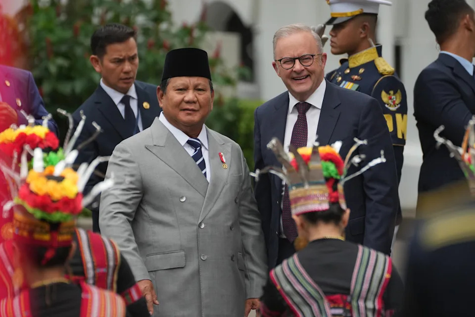 Indonesia and Australia Sign New Security Treaty Aimed at Deepening Ties