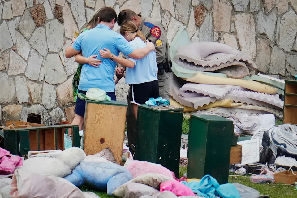 Parents Sue Camp Mystic After 8‑Year‑Old Vanishes in Deadly Texas Flood