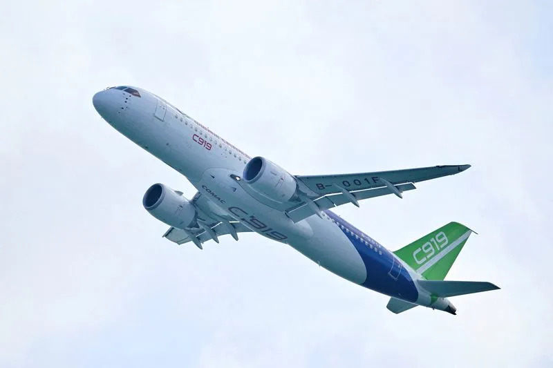 China Flexes Military and Aviation Muscle at Singapore Airshow as U.S. Influence Wavers