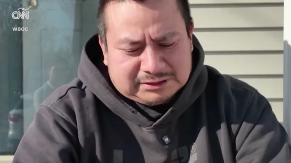 After Son’s Death and Wife’s ICE Arrest, Father of Four Opts to Return to Mexico