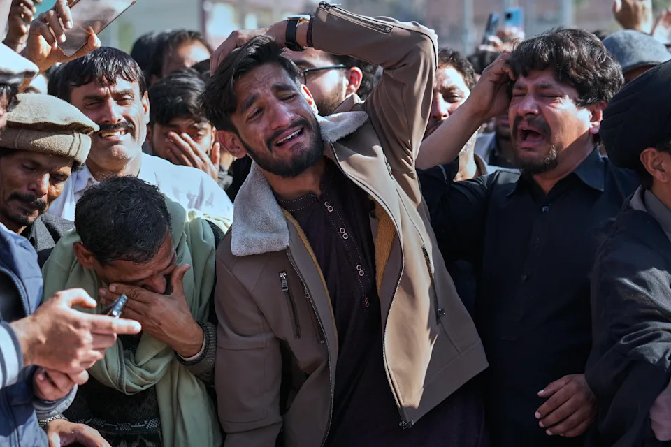 31 Killed in Suicide Bombing at Shiite Mosque Near Islamabad; Four Suspects Arrested